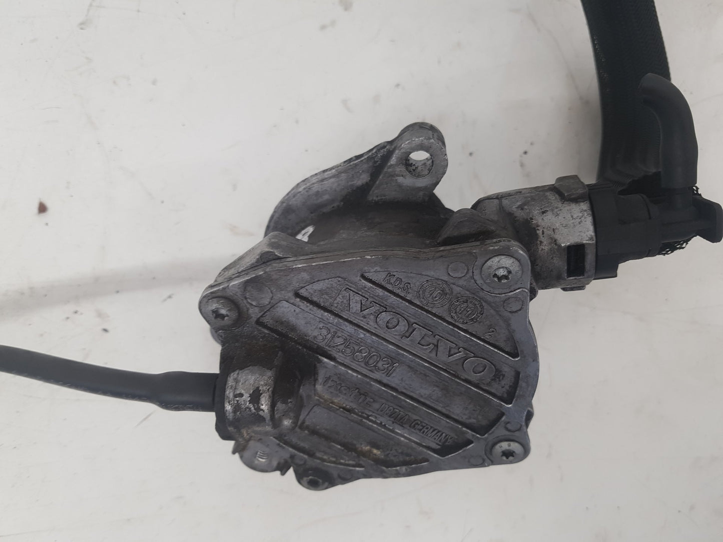 2009 - 2013 Volvo V60  Estate Vacuum/Air Pump 31258031