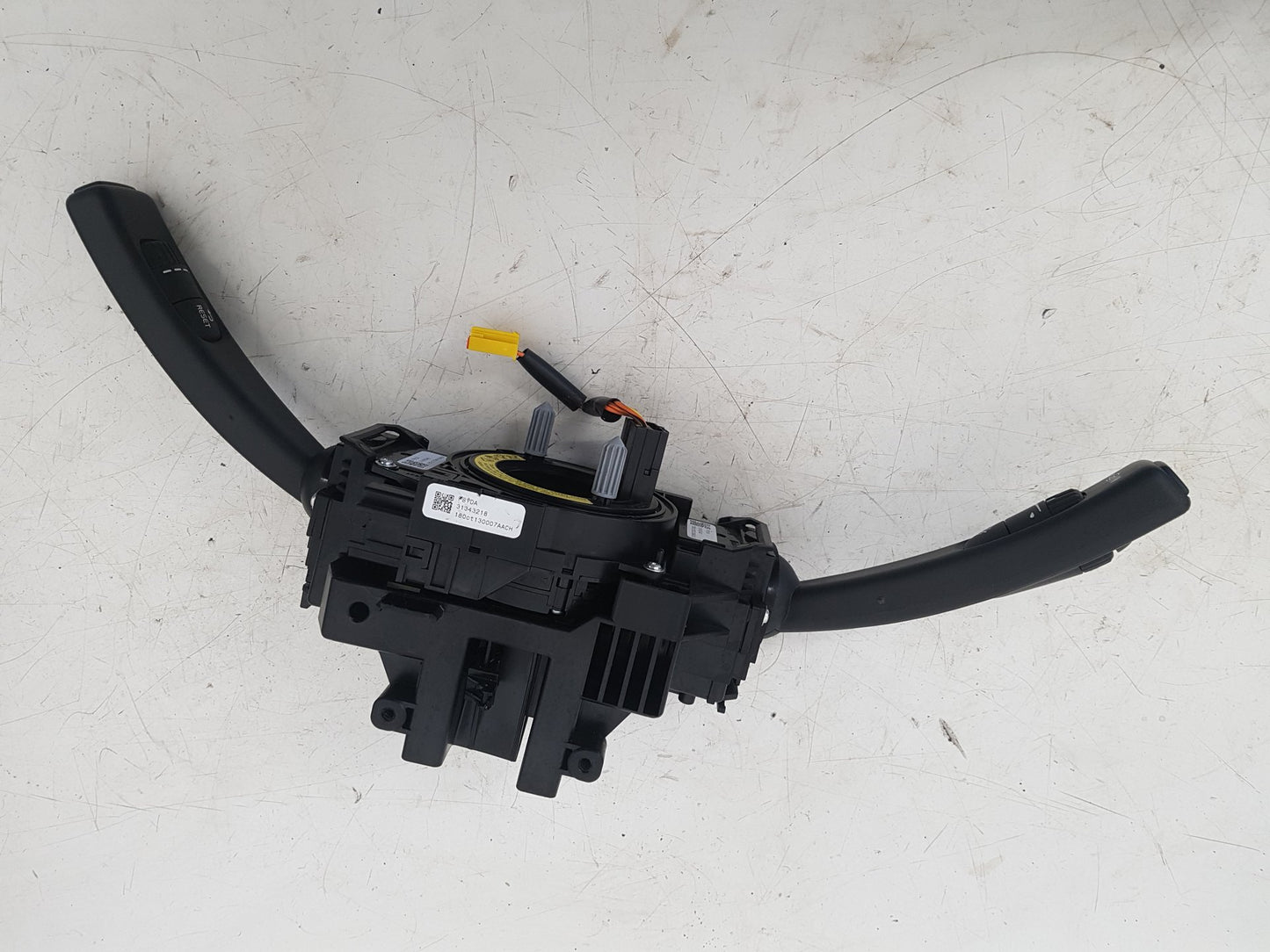 2015 - 2019 Volvo V40 Cross Country  Hatchback STEERING WHEEL MULTI FUNCTION SWITCH 31456042