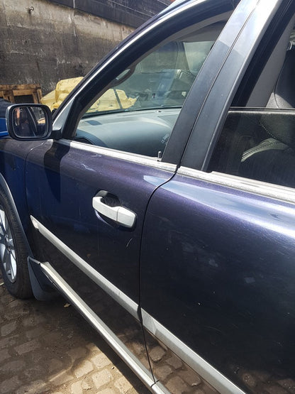 2002 - 2006 Volvo XC90  Estate DOOR - BARE (FRONT PASSENGER SIDE) BLUE 467