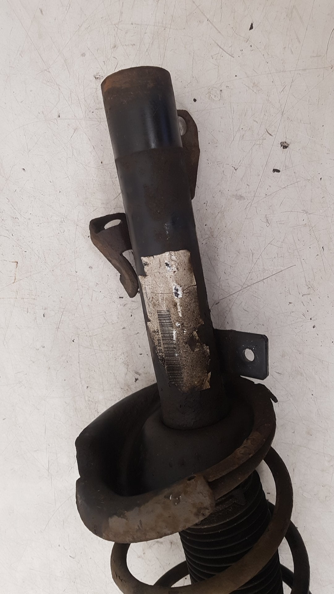 2009 Volvo C30  Hatchback Right Front Strut 6N51-18045