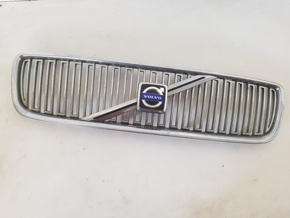 2005 - 2008 Volvo V70  Estate FRONT GRILL 08693346