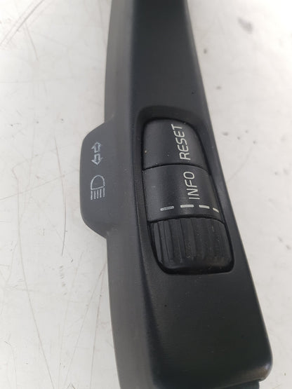 2007 - 2013 Volvo C70  Convertible Wiper Switch 17D770