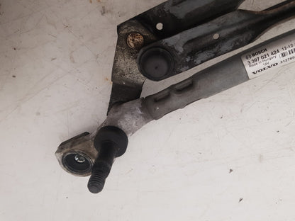 2013 - 2016 Volvo V40 III 525 Hatchback WIPER MOTOR (FRONT) & LINKAGE 3397021424