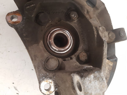 2005 Volvo S60  Saloon HUB (FRONT) LH 30714272