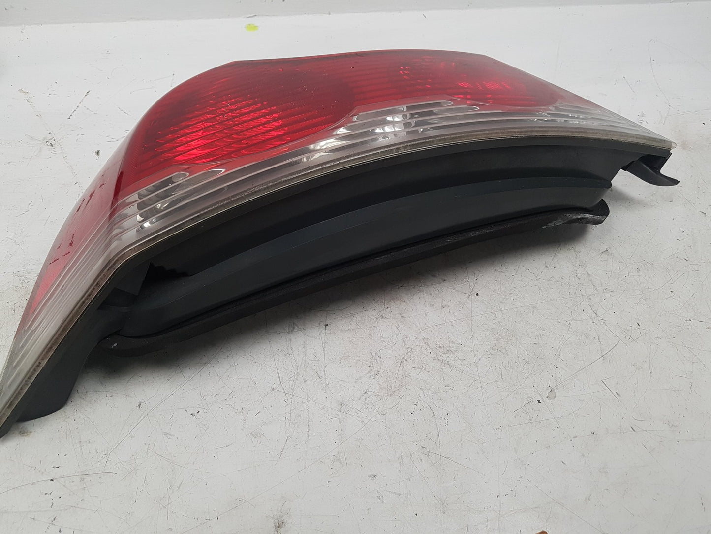 2006 - 2010 Volvo C70  Convertible Left Taillight 31294062