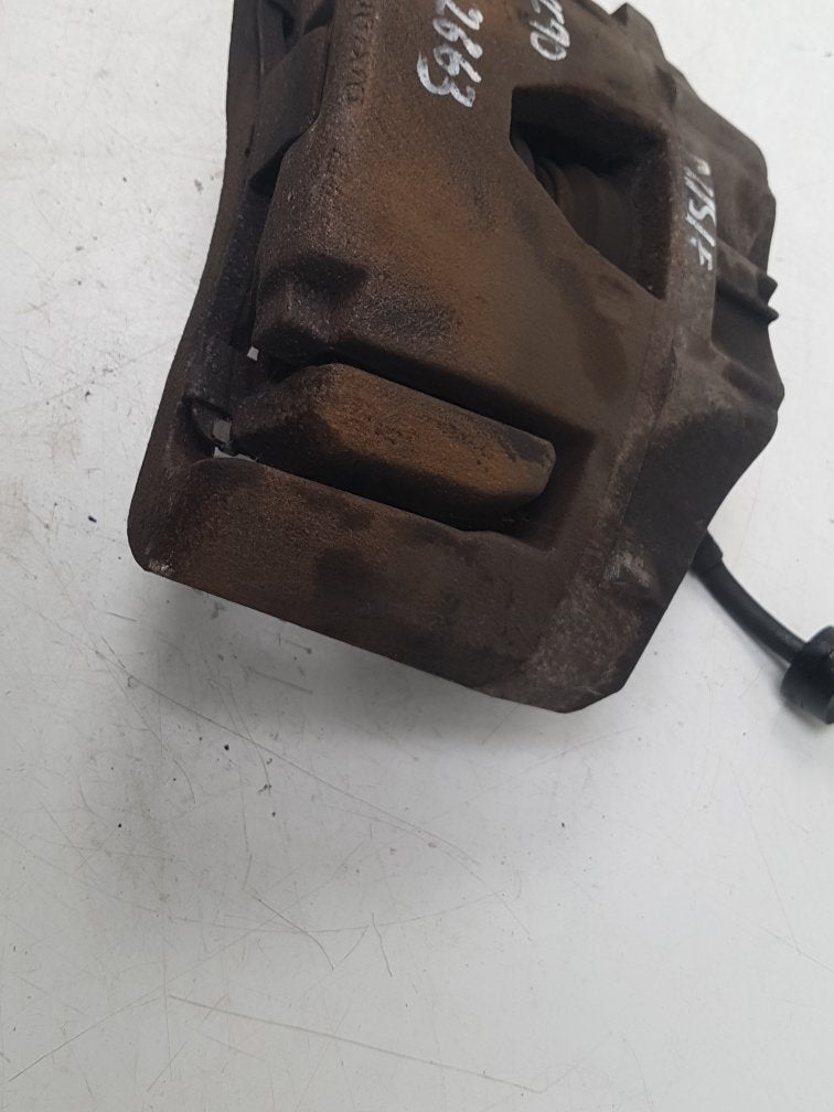 2007 Volvo XC90  Estate Left Front Caliper 30657303
