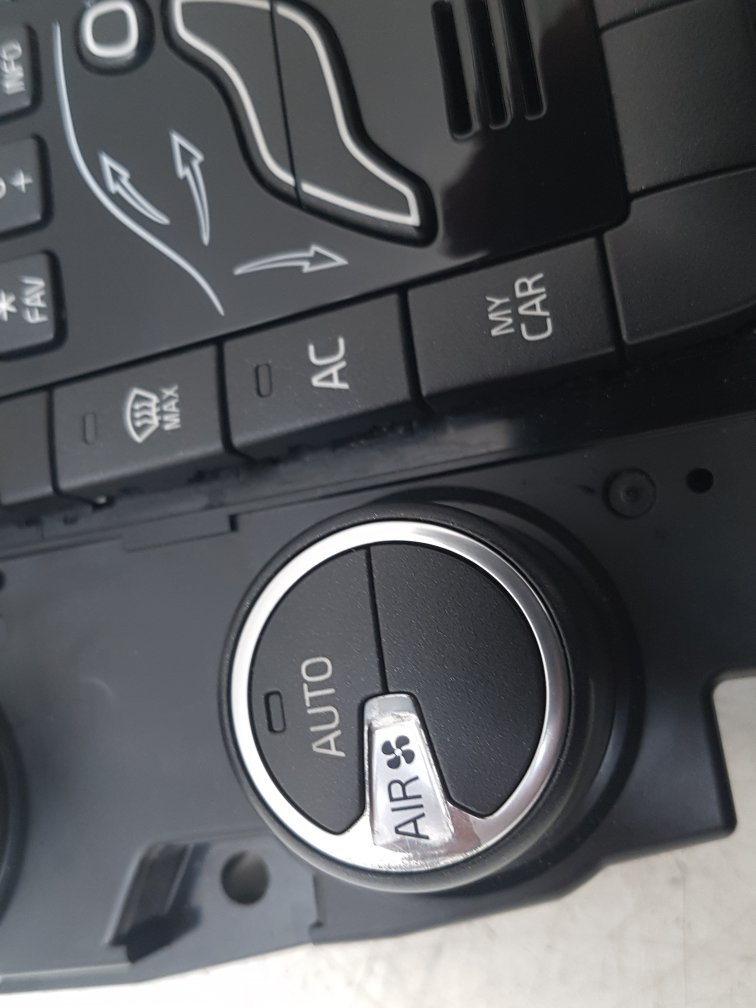 2012 - 2016 Volvo V40  Hatchback Heater Controls 31398643