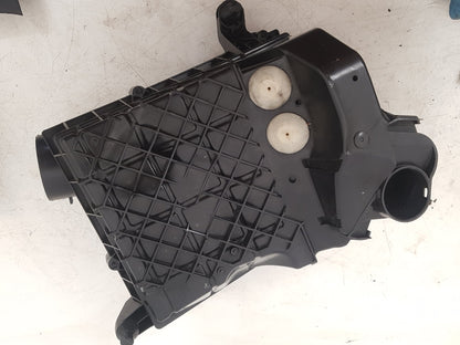 2017 - 2026 Volvo V60 II 225 Estate Air Filter Box 31474862