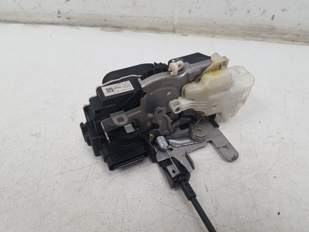 2014 Volvo V40  Hatchback Left Front Central Locking Solenoid 31391824