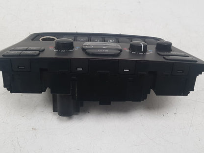 2003 - 2007 Volvo V70  Estate Heater Controls 8691875