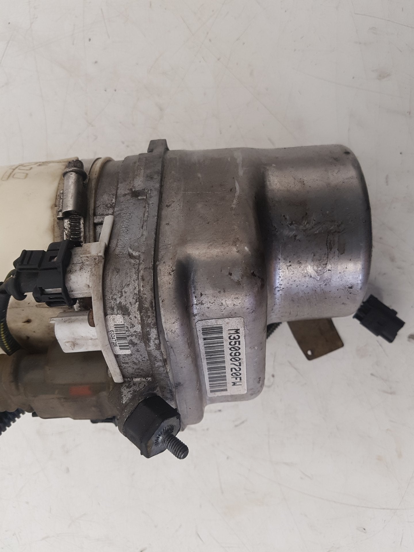2003 - 2010 Saab 9-3  Saloon Power Steering Pump 35090720