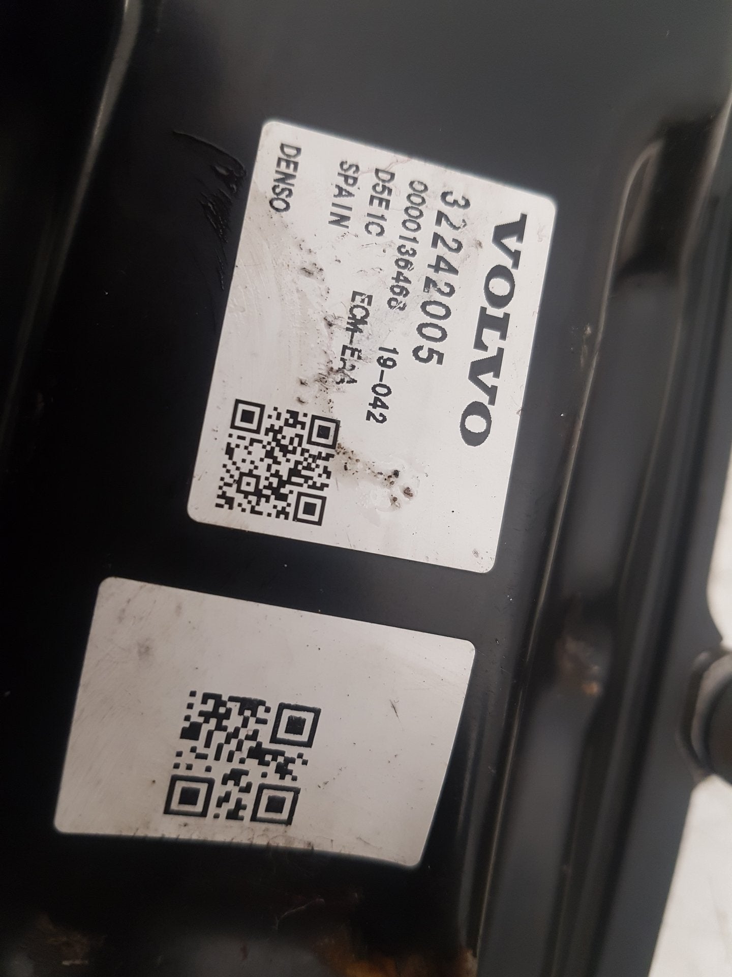 2017 - 2026 Volvo V60 II 225 Estate Engine ECU 32242005