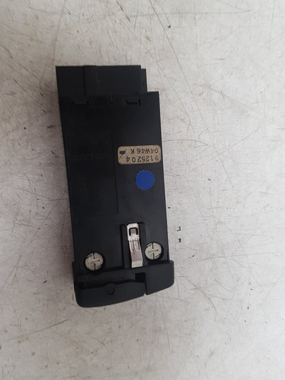 1992 - 1997 Volvo 850  Estate Hazard Switch Control Panel 9125204