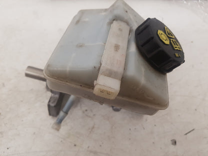 2011 - 2014 Volvo XC90  Estate BRAKE FLUID RESERVOIR AND MASTER CYLINDER