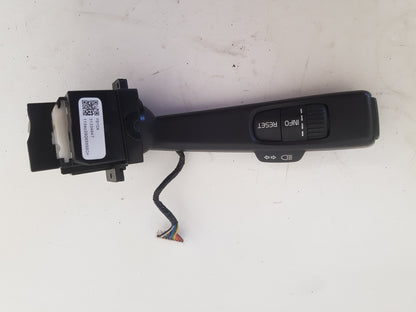 2010 - 2014 Volvo XC60  Estate Indicator Stalk 31334647