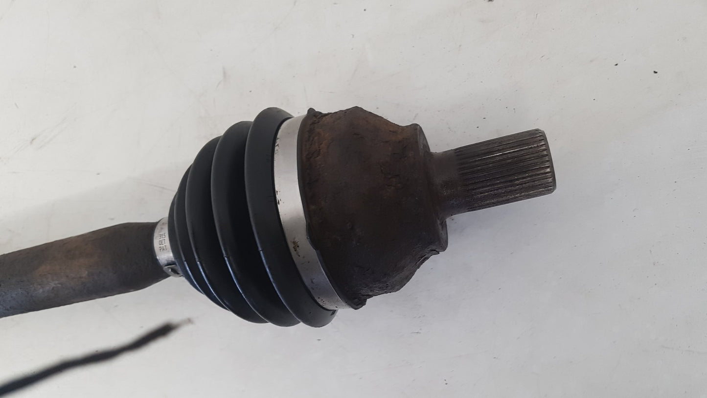 2005 Volvo V50  Estate Driveshaft (Manual) UK Drivers Side Front. 36001360