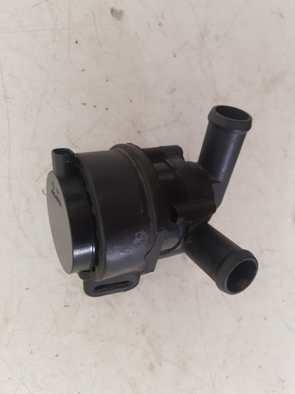 2013 - 2015 Volvo V60  Estate AUXILLARY WATER PUMP 31332380