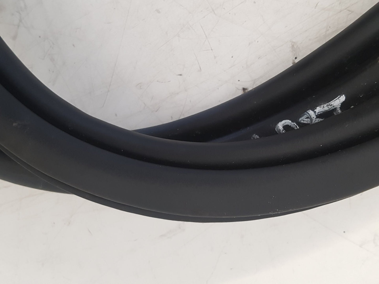 2017 - 2025 Volvo V90 235, 236 Estate RUBBER TRIM AT TOP OF DOOR (FRONT DRIVER SIDE)