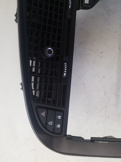 2010 - 2012 Saab 9-5  Saloon DASHBOARD FACIA 12776459