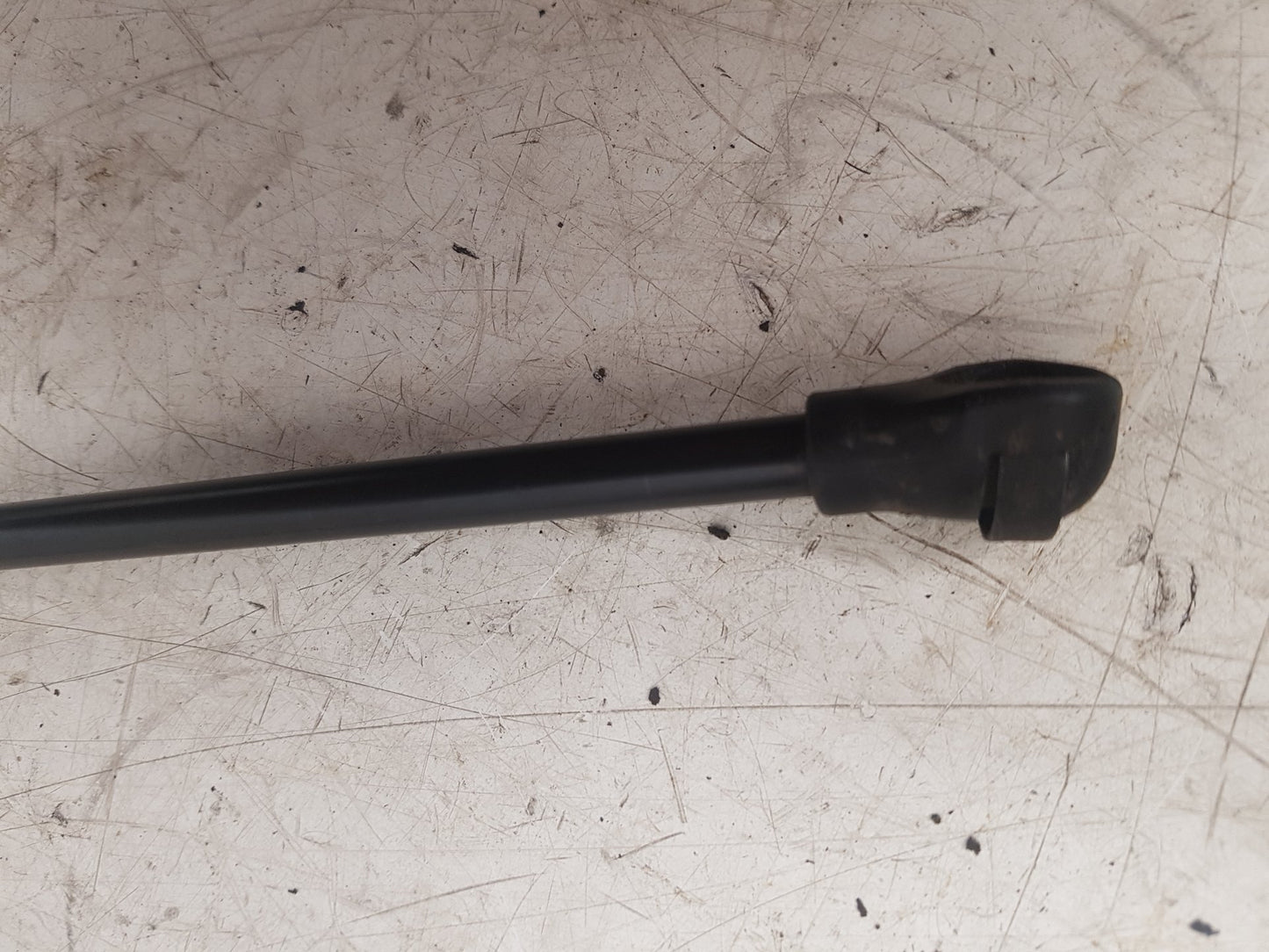 2017 - 2026 Volvo V60 II 225 Estate BONNET STRUT/RAM 31468172