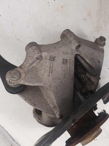 2019 - 2021 Volvo XC40 536 Estate Left Rear Hub Assembly 32246249