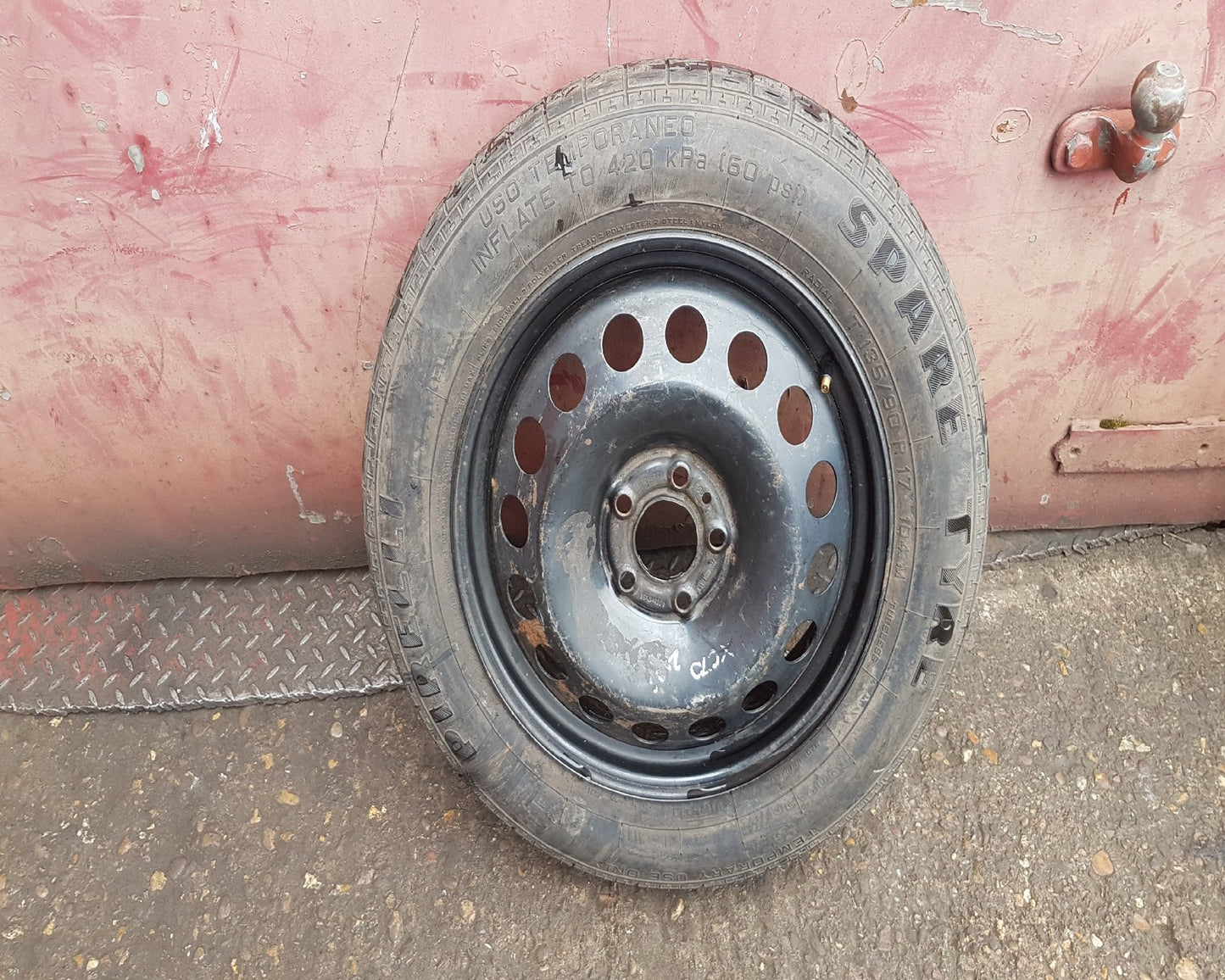 2005 - 2007 Volvo XC70  Estate Spare Wheel 9209872
