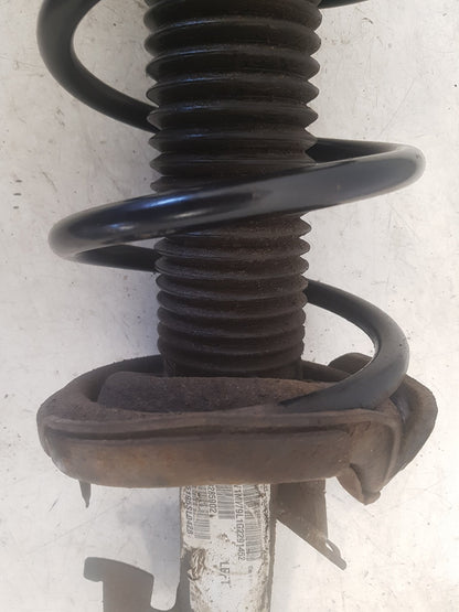 2012-2015 Volvo V40 Left Front Shock Absorber 31360945 VRAC Grade A