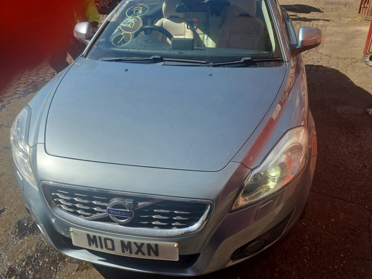 2006 - 2013 Volvo C70 II 542 Convertible EGR Valve 30757742