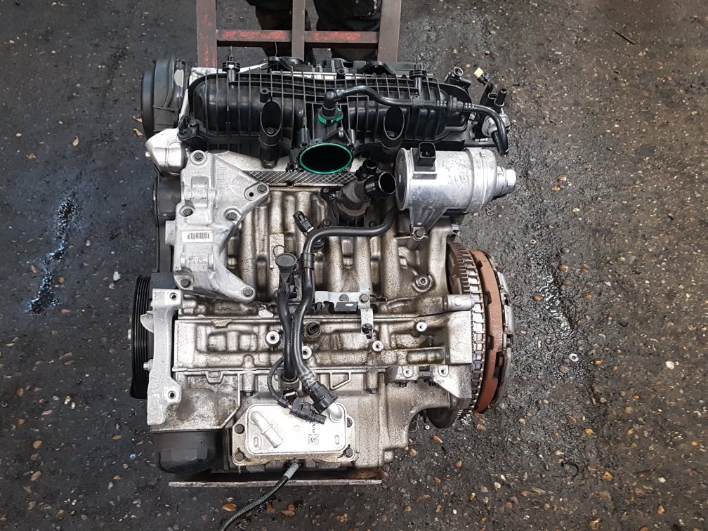 2012 - 2017 Volvo V40  Hatchback Engine 6906258