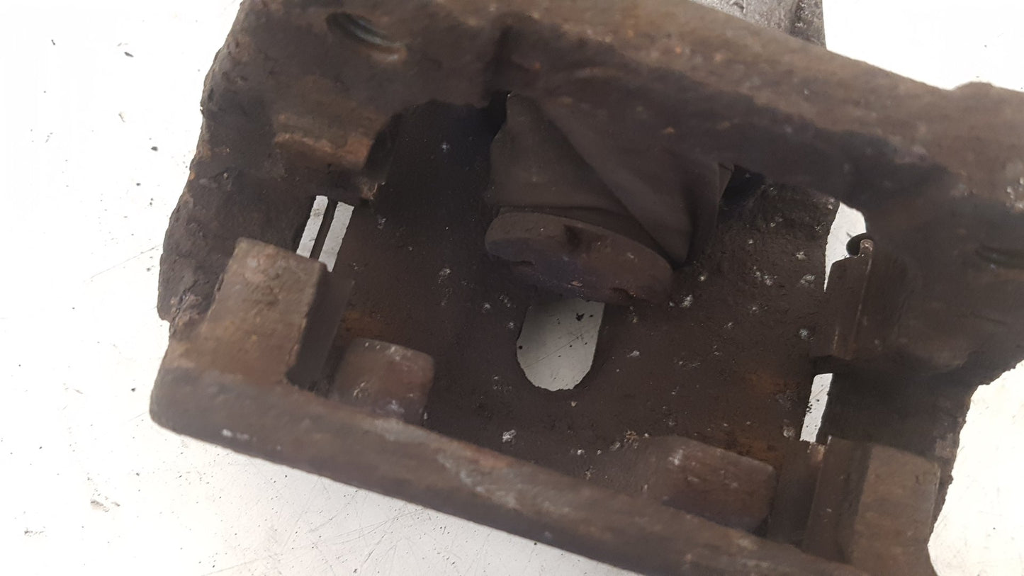 2009 - 2013 Volvo V60  Estate Right Rear Caliper 32332594