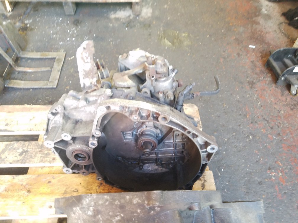 2003 - 2007 Saab 9-3  Convertible Manual Gearbox F40