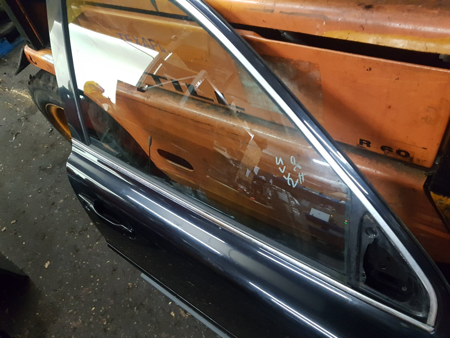 2002 - 2015 Volvo XC90  Estate DOOR - BARE (FRONT DRIVER SIDE) 31385357