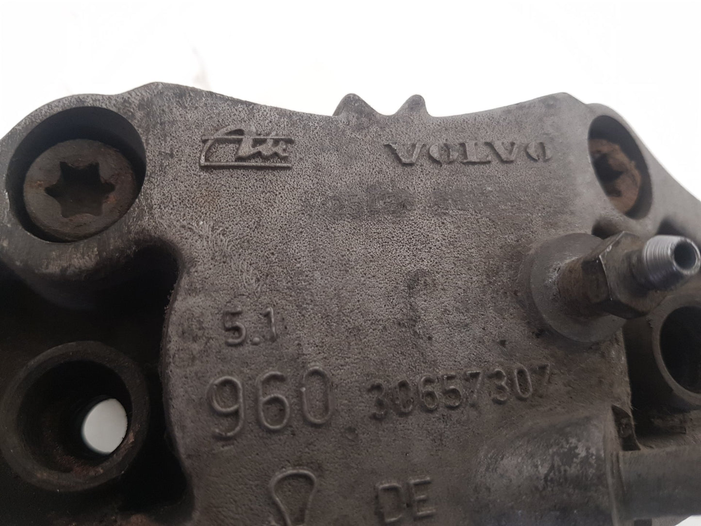 2005 - 2014 Volvo XC90  Estate Right Front Caliper 30657307