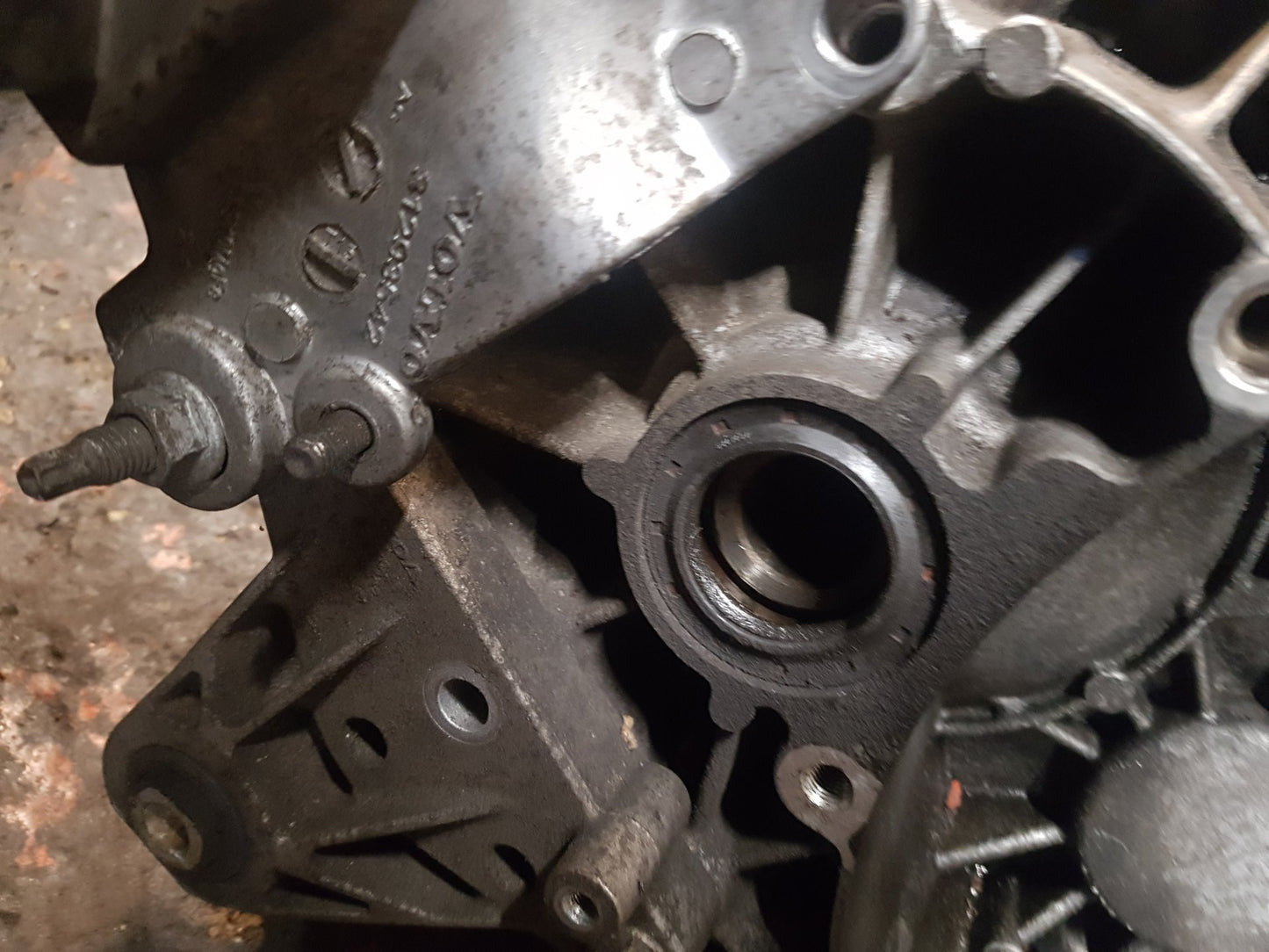2009 - 2013 Volvo V60  Estate Manual Gearbox CG94 7002 MC