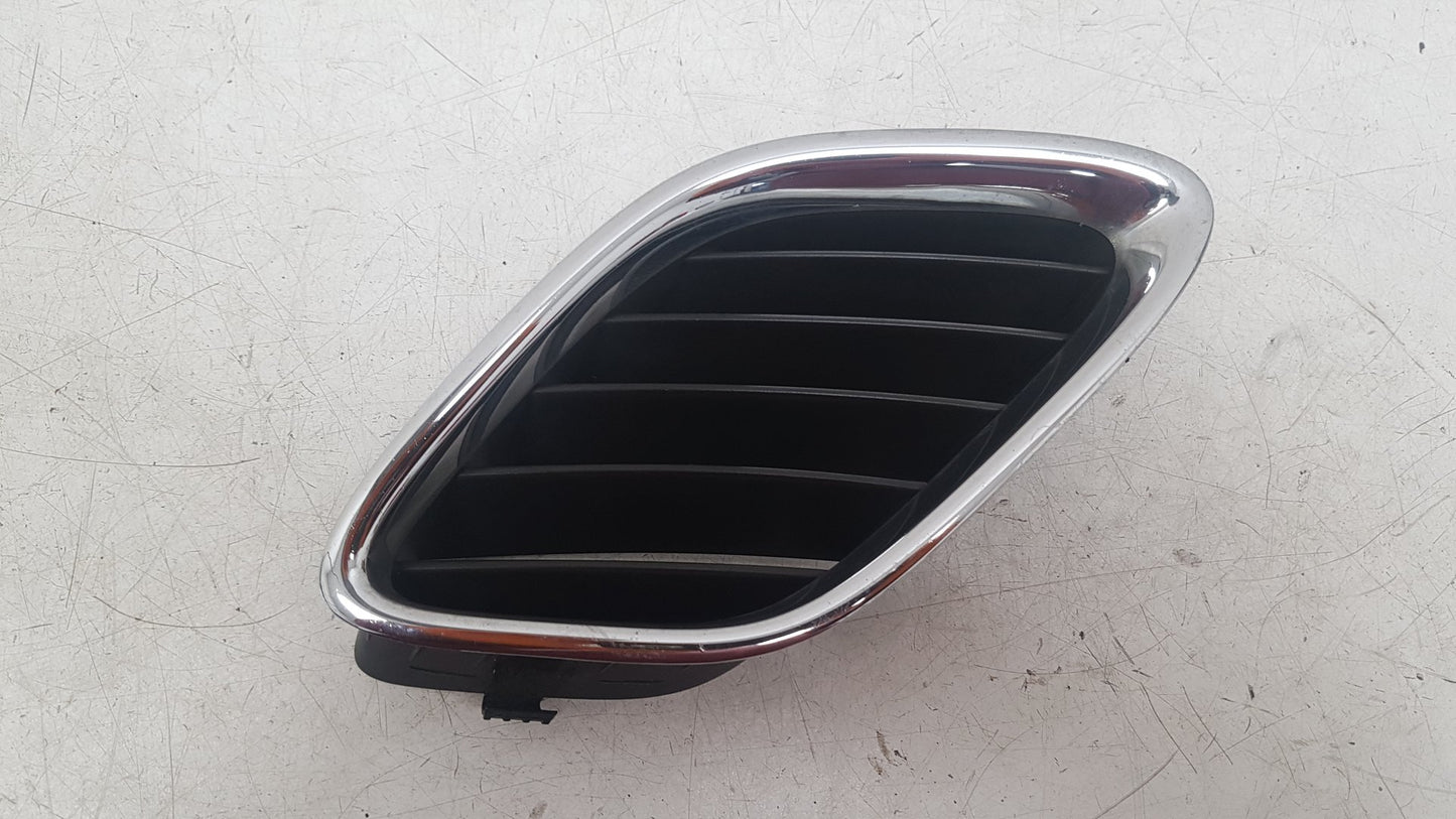 2005 - 2015 Saab 9-3  Estate BONNET GRILLE (PASSENGER SIDE) 12797997
