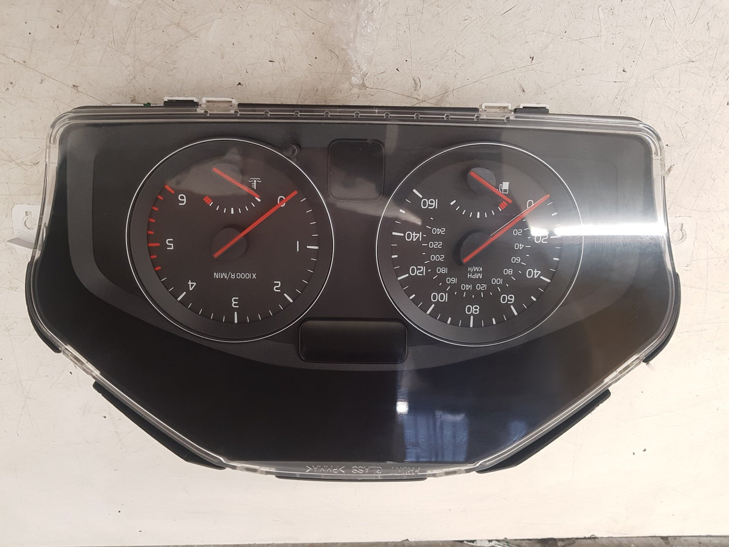 2006 - 2012 Volvo C30  Hatchback Instrument Cluster 31296234