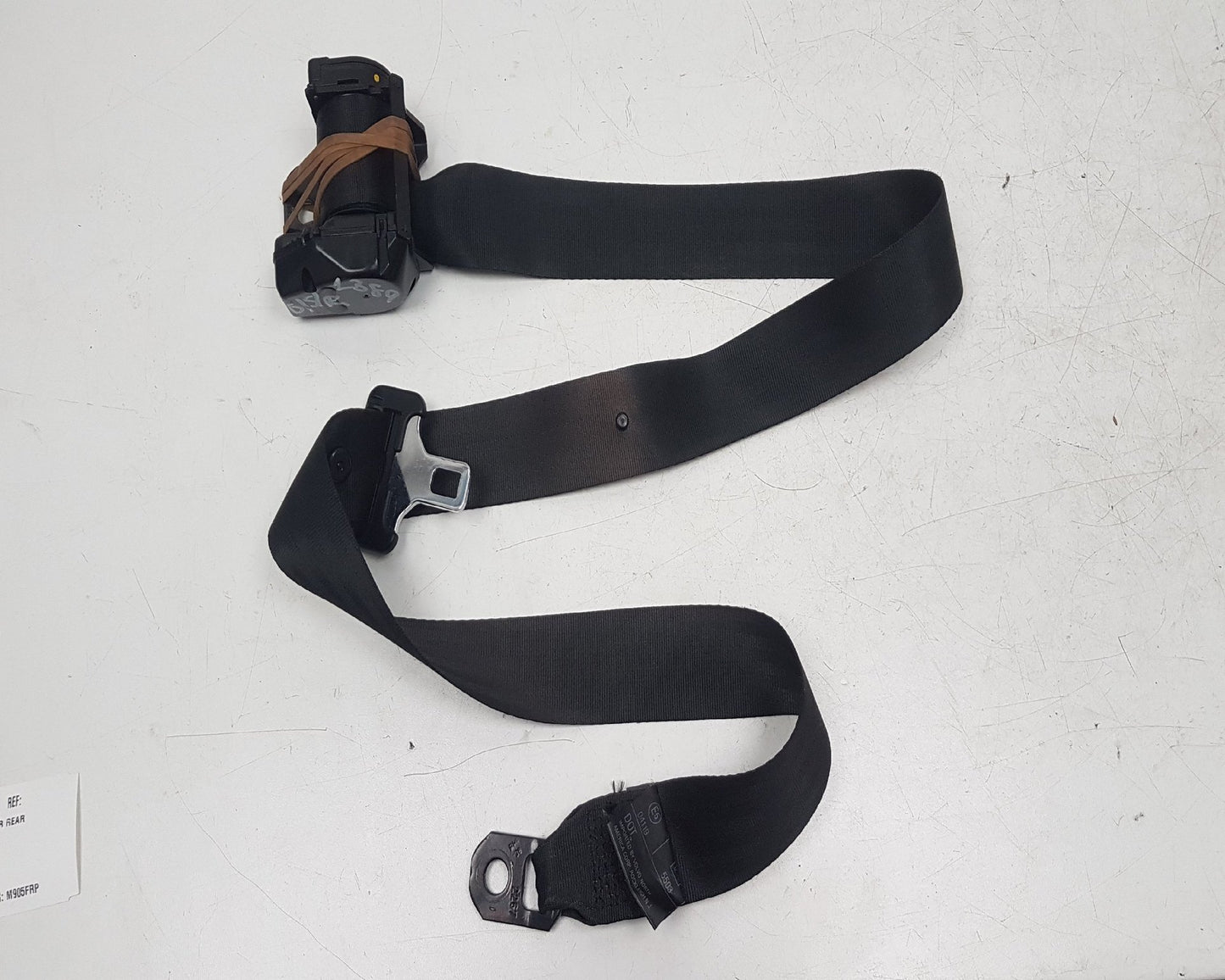 1994 - 1997 Volvo 850  Estate Right Rear Seat belt 3539993