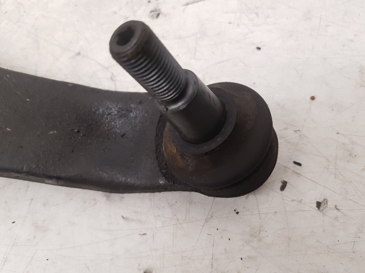 2010  9-3 Turbo Edition Tid E4 4 Dohc  Saloon Left Front Lower Control Arm