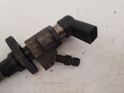2006 - 2011 Volvo C70  Convertible Fuel Injector 9659337980