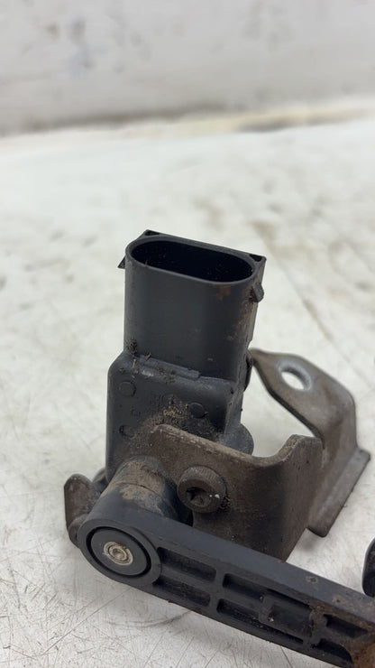 2017 - 2026 Volvo V60 II 225 Estate LEVEL SENSOR 32246992
