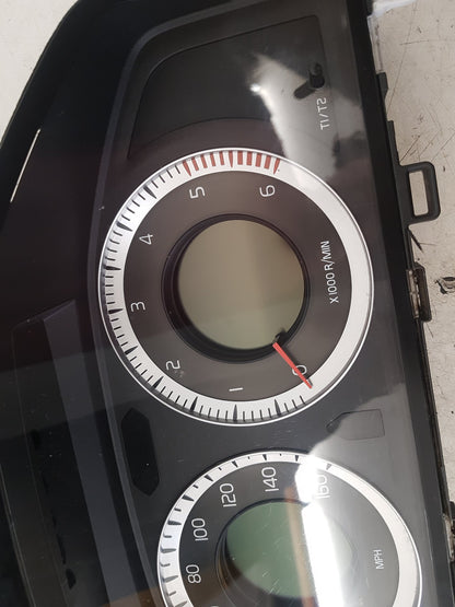 2010 Volvo XC70  Estate Instrument Cluster 31270907AA