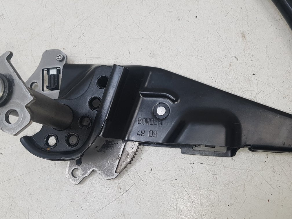 2006 - 2012 Volvo C30  Hatchback Handbrake Assembly 32265484