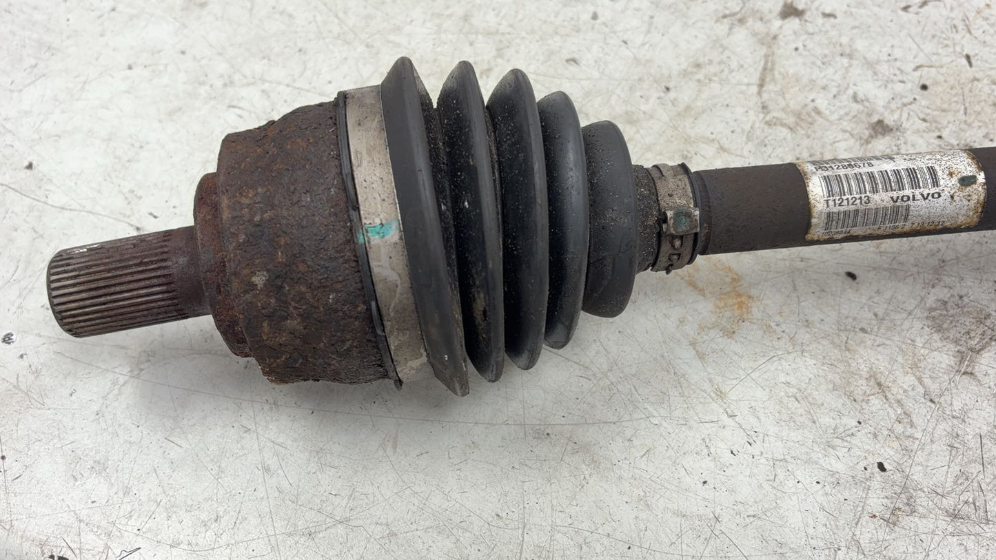 2013 - 2016 Volvo V40 III 525 Hatchback Right Front Drive Axle 31280678