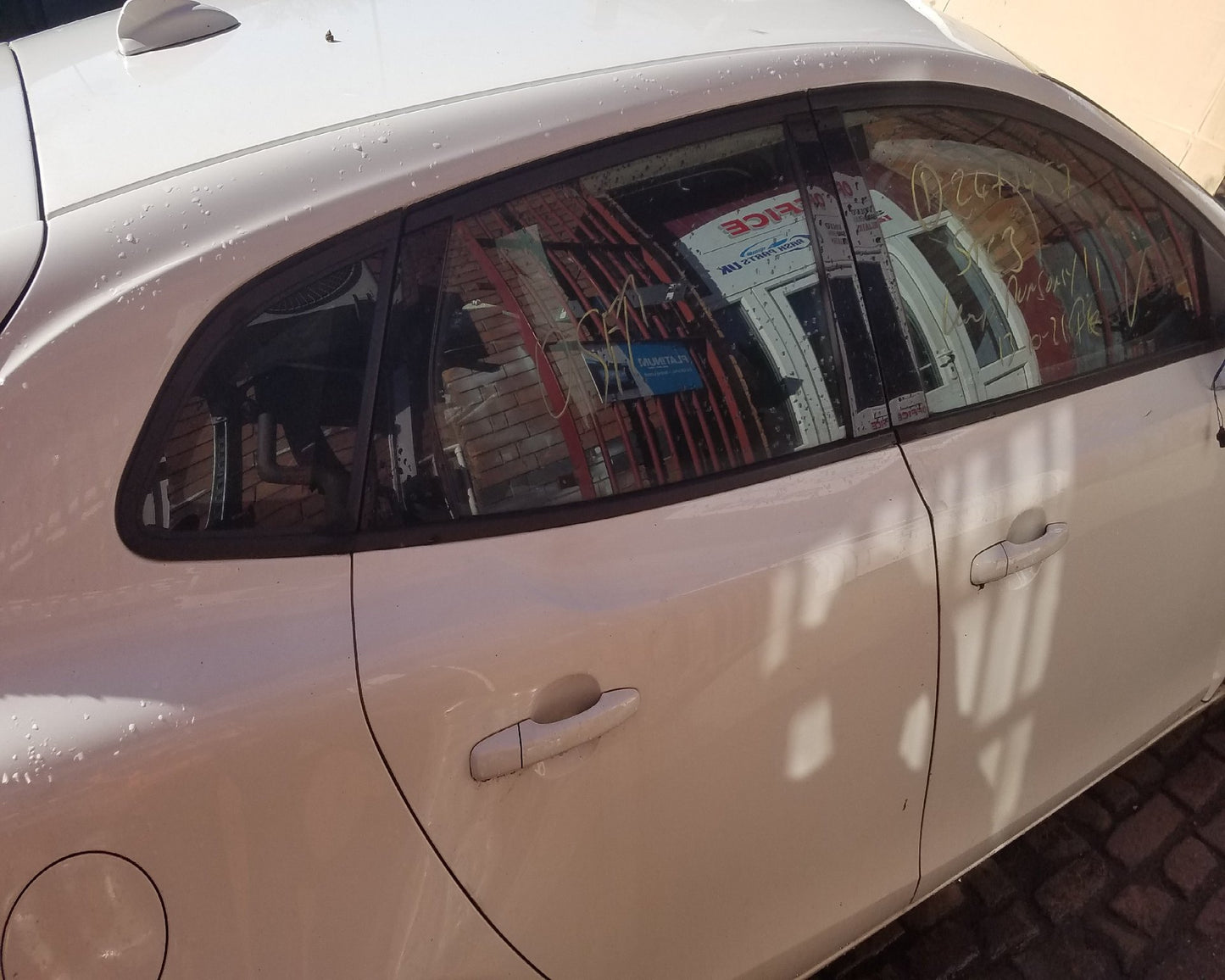2012 - 2018 Volvo V40  Hatchback DOOR - BARE (REAR DRIVER SIDE) 32351000