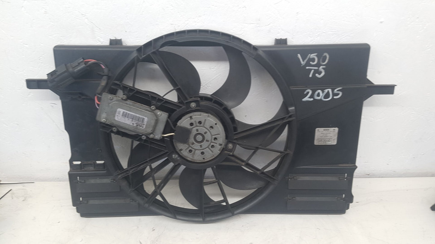 2004 - 2007 Volvo V50  Estate RADIATOR FAN & COWLING (A/C CAR) 3M518C607GB