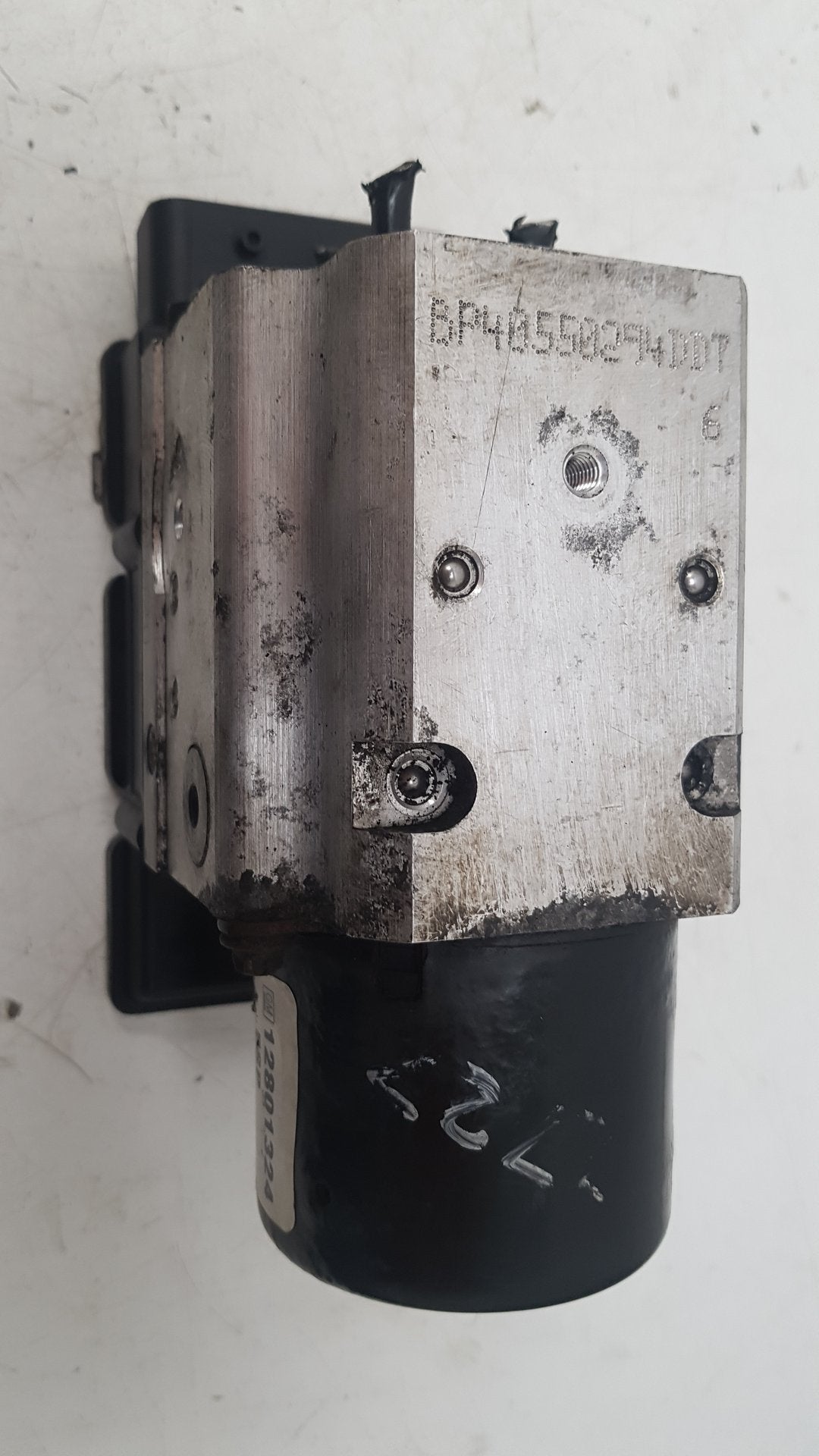 2004 Saab 9-3  Convertible ABS Pump/Modulator 36012459