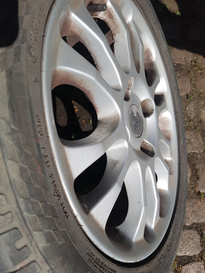 1996 - 2004 Volvo S40   Alloy Wheel 30620581