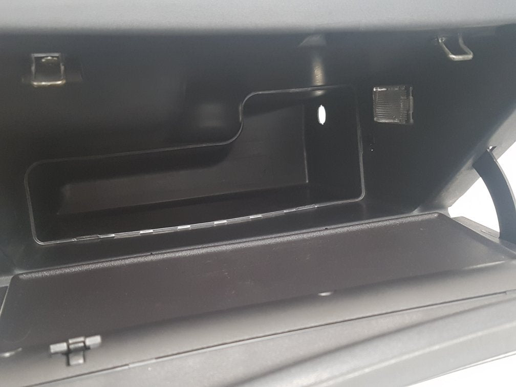2001 - 2009 Saab 9-5  Estate Glove Box 4600771