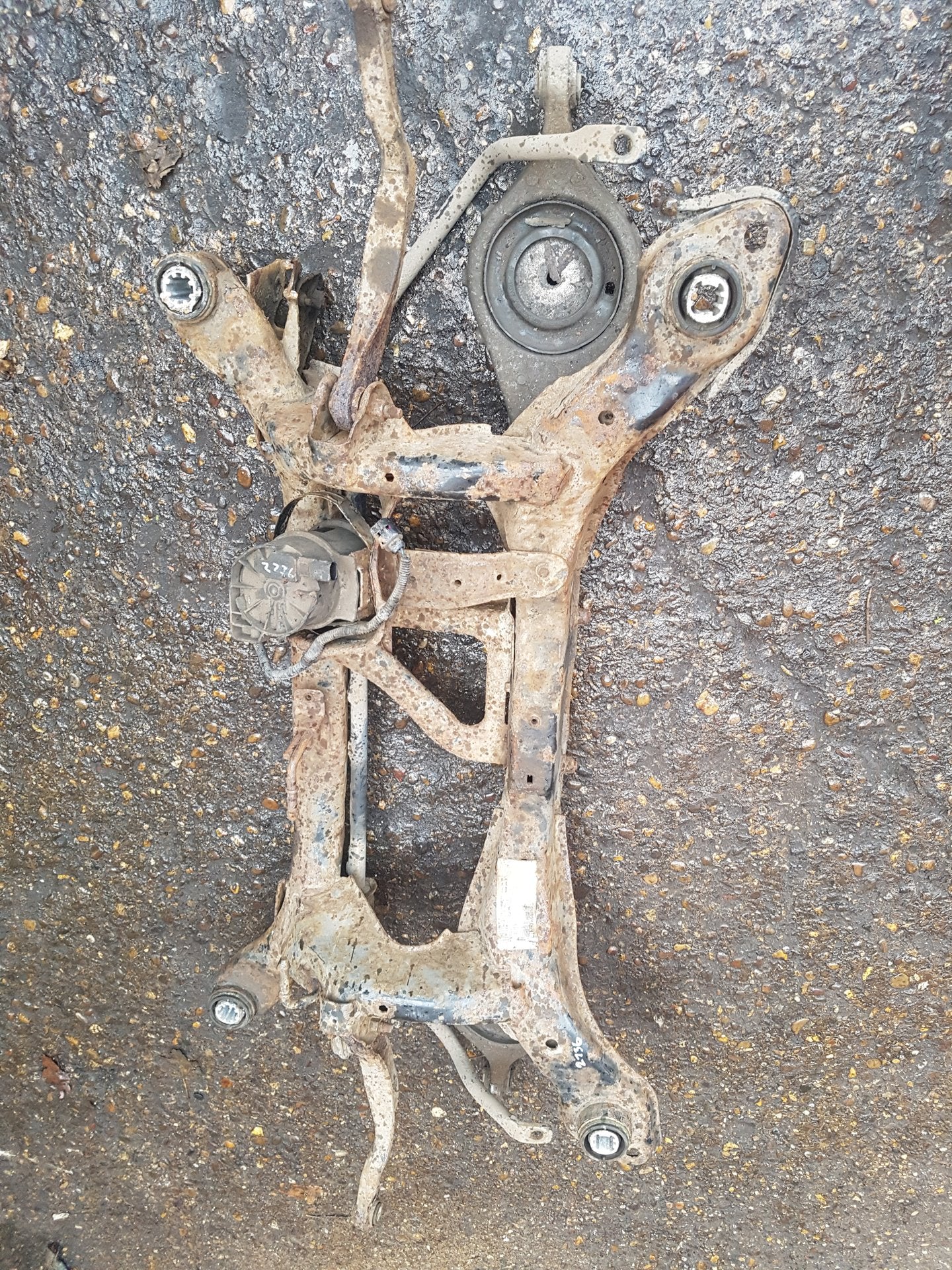 2010 - 2014 Volvo XC60  Estate Front Subframe 2239257