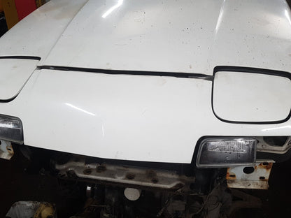 1986 - 1995 Volvo 480  Hatchback Front Panel